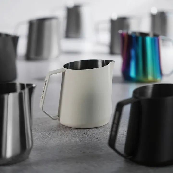 MHW-3BOMBER GT Milk Pitcher Matte White 400ml - 600ml