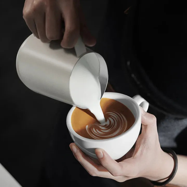 MHW-3BOMBER GT Milk Pitcher Matte White 400ml - 600ml