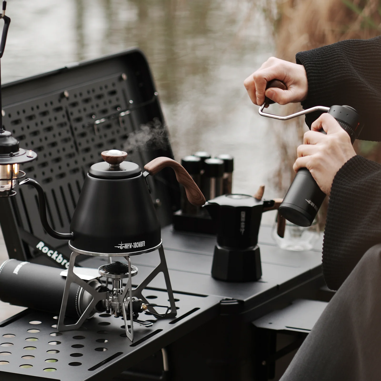 MHW-3BOMBER MET Portable Outdoor Cassette Stove for Camping & Coffee Brewing