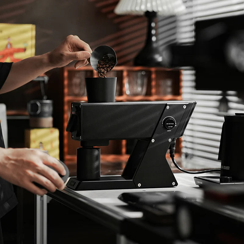 MHW-3BOMBER F74 Navigator Electric Coffee Grinder - G7057-0S