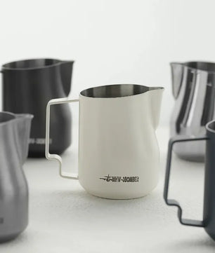 MHW-3BOMBER Turbo Milk Pitcher White 450ml - P6006W