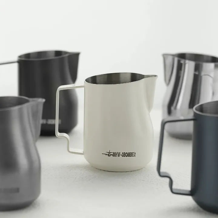 MHW-3BOMBER Turbo Milk Pitcher White 450ml - P6006W